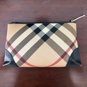 Burberry Nova Check cosmetic pouch